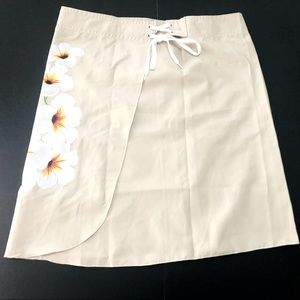 Seestern Sportswear Beach Women Skirt With Hand  Paints Flowers Size Small New